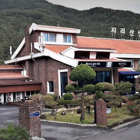 Hotel Jirisan Haetsal Gurye Ngoại thất bức ảnh